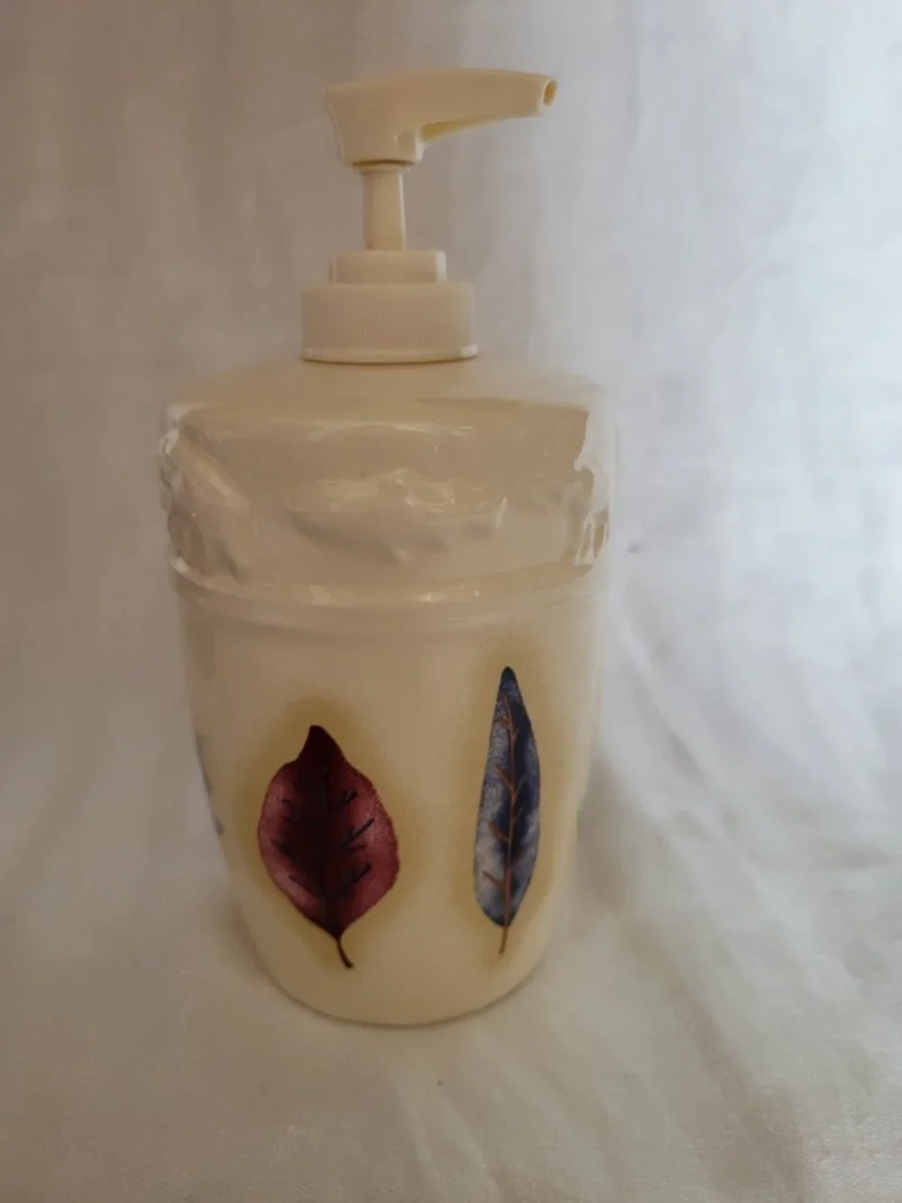 Favorite Things Woodland Leaf Soap Lotion Dispenser Rustic cabin woods moose